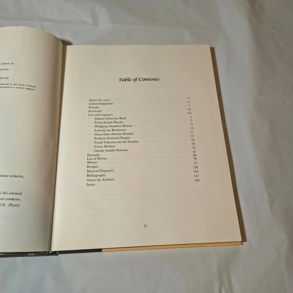 Music Lovers Cookbook 1992‎ First Edition Gibson Nortex Press Hardcover Recipes